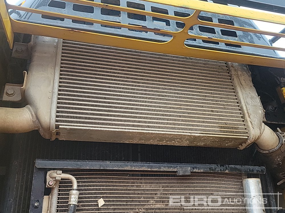 Crawler excavator 2017 Komatsu PC210LC-10: picture 42