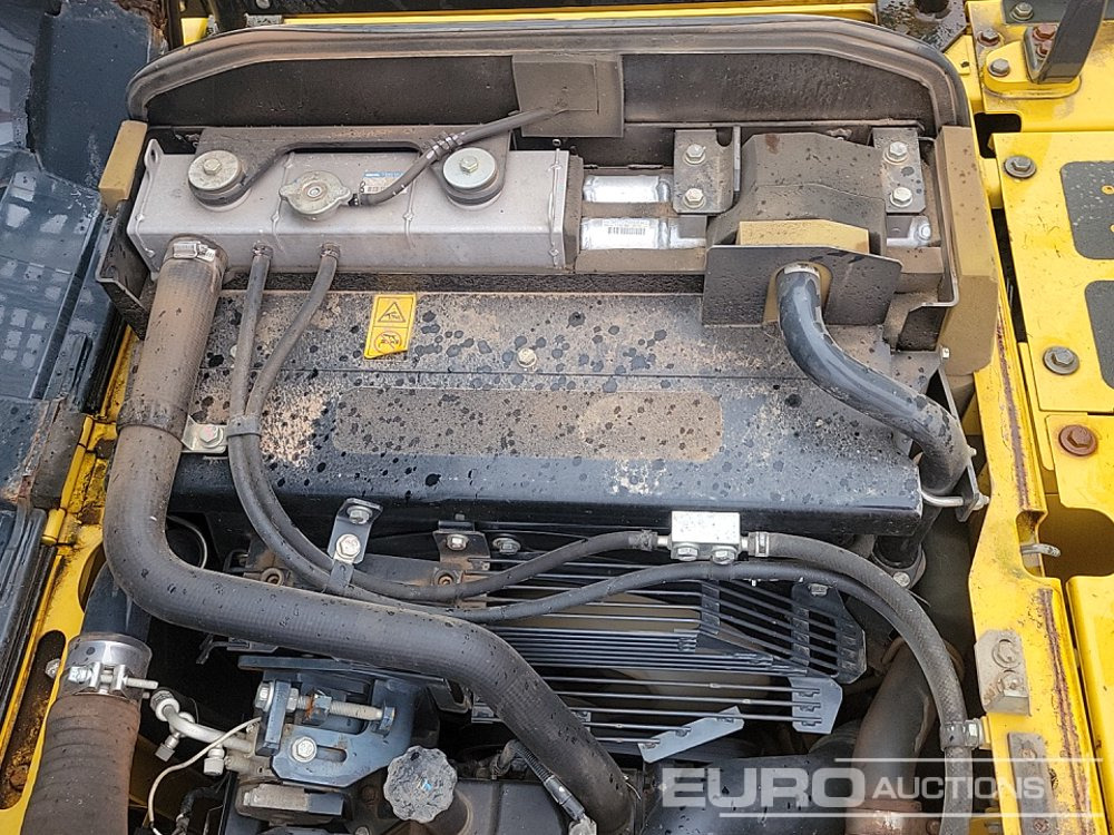 Crawler excavator 2017 Komatsu PC210LC-10: picture 30