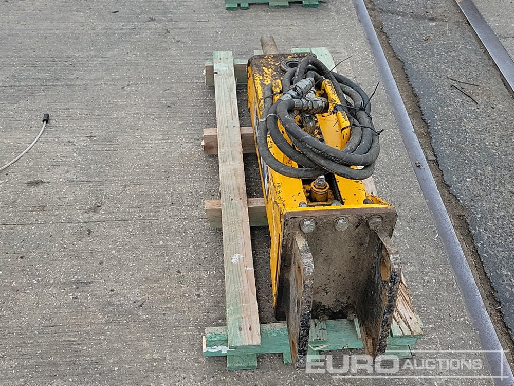2018 Arrowhead Hydraulic Breaker 35mm Pin to suit Mini Excavator - Hydraulic hammer: picture 4 2018 Arrowhead Hydraulic Breaker 35mm Pin to suit Mini Excavator - Hydraulic hammer: picture 4