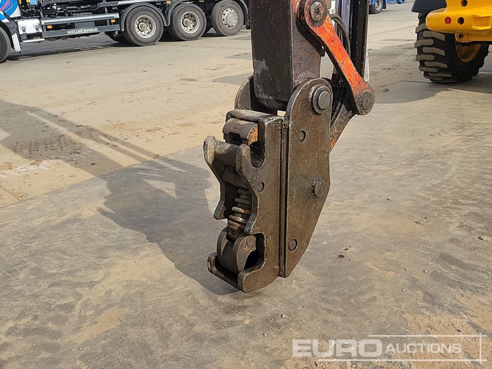 Crawler excavator 2018 Hitachi ZX135US-6: picture 17