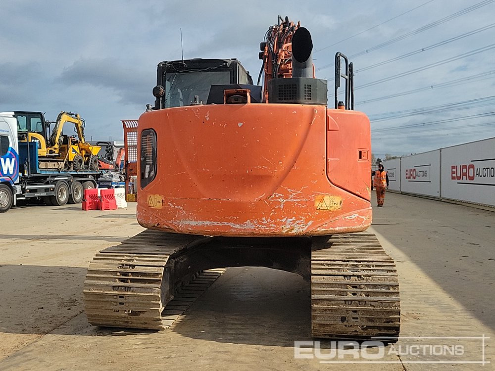 2018 Hitachi ZX135US-6 - Crawler excavator: picture 4 2018 Hitachi ZX135US-6 - Crawler excavator: picture 4