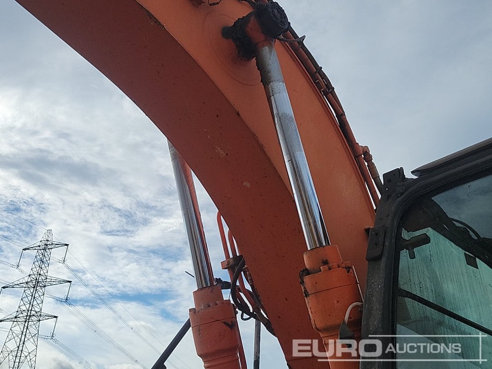 Crawler excavator 2018 Hitachi ZX135US-6: picture 32