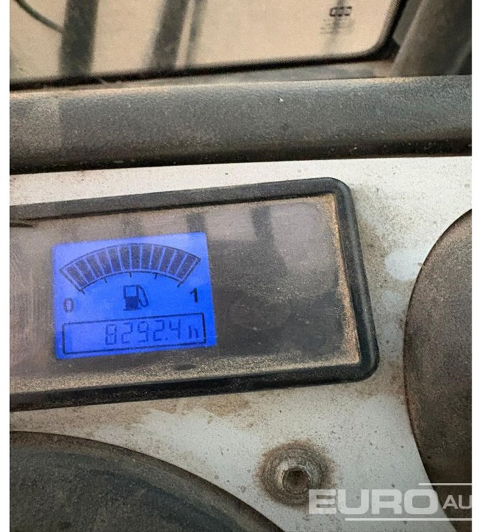 2018 JCB TLT30 - Telescopic handler: picture 5 2018 JCB TLT30 - Telescopic handler: picture 5
