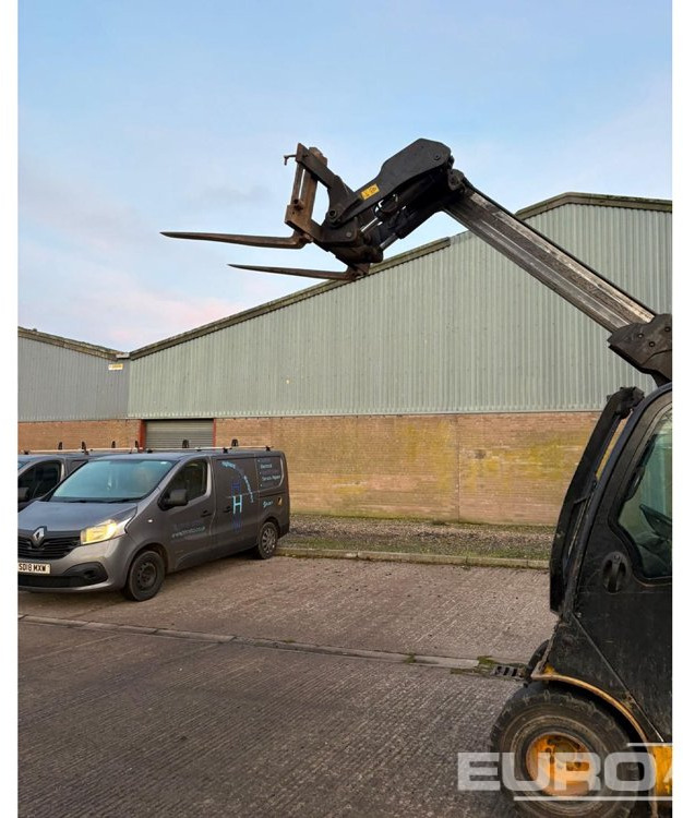 2018 JCB TLT30 - Telescopic handler: picture 4 2018 JCB TLT30 - Telescopic handler: picture 4
