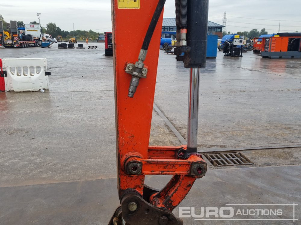 Mini excavator 2018 Kubota KX027-4: picture 27