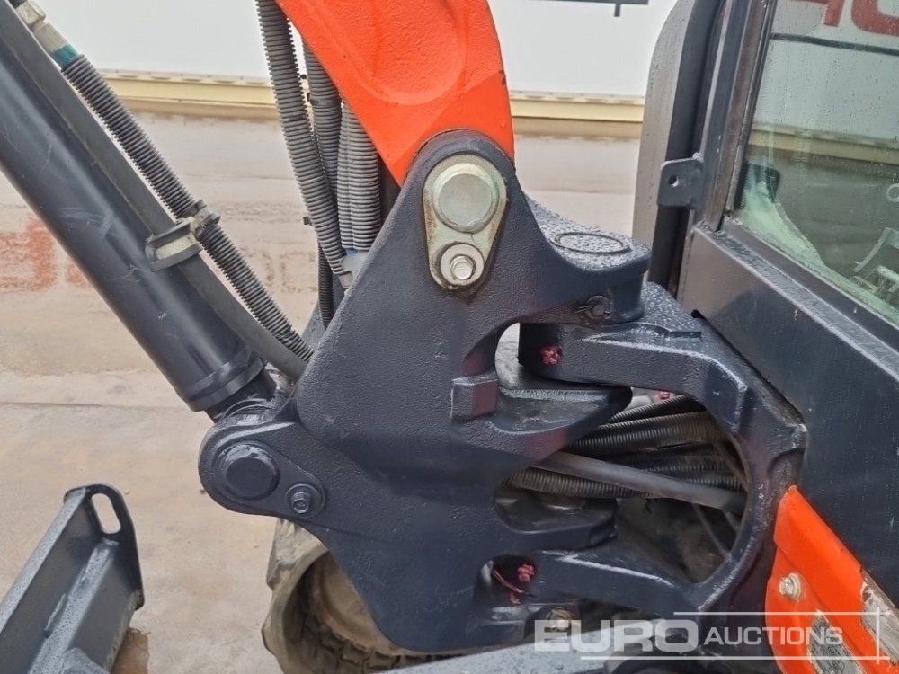 Mini excavator 2018 Kubota KX027-4: picture 17