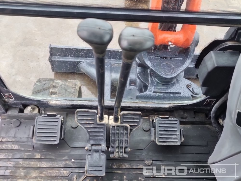 Mini excavator 2018 Kubota KX027-4: picture 41