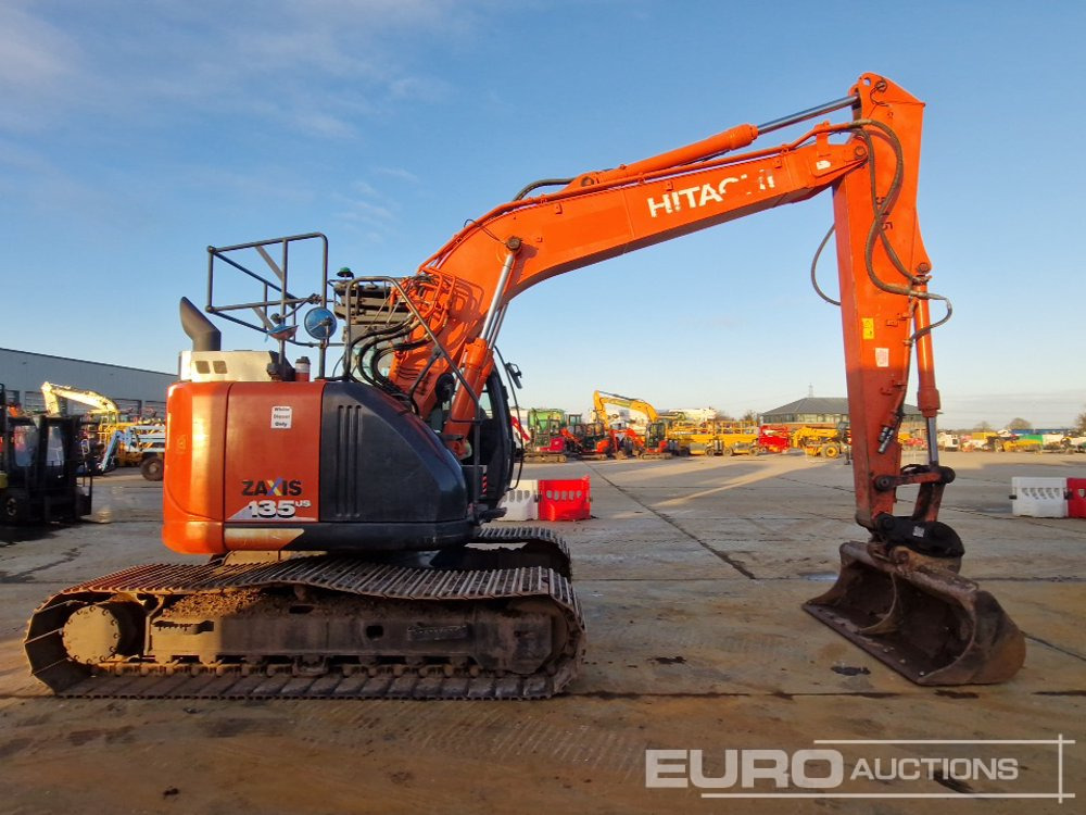 Crawler excavator 2019 Hitachi ZX135US-6: picture 6