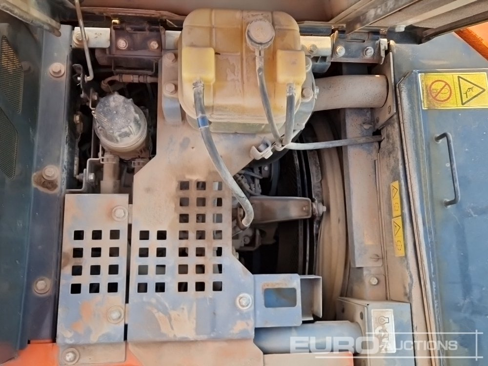 Crawler excavator 2019 Hitachi ZX135US-6: picture 34