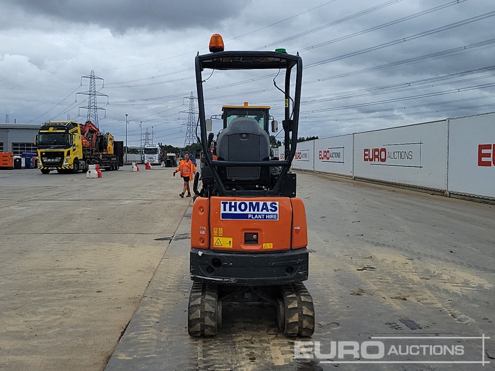 2019 Hitachi ZX19U-5A YR - Mini excavator: picture 4 2019 Hitachi ZX19U-5A YR - Mini excavator: picture 4