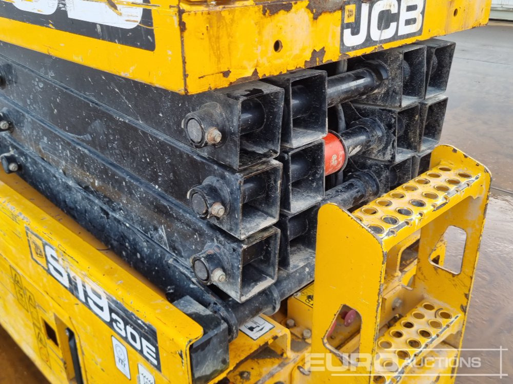 Aerial platform 2019 JCB S1930E: picture 16