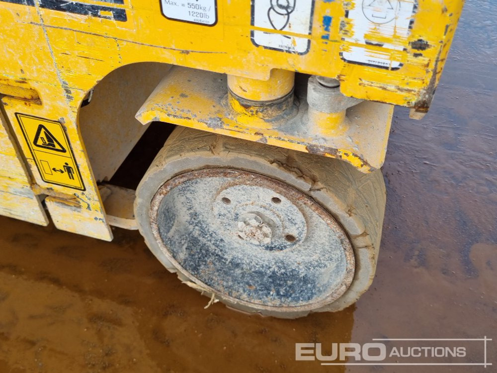 Aerial platform 2019 JCB S1930E: picture 11