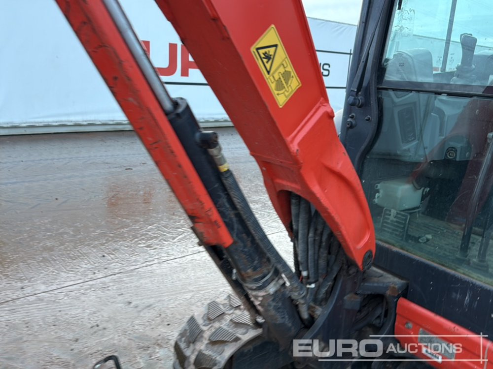 Mini excavator 2019 Kubota U27-4: picture 21
