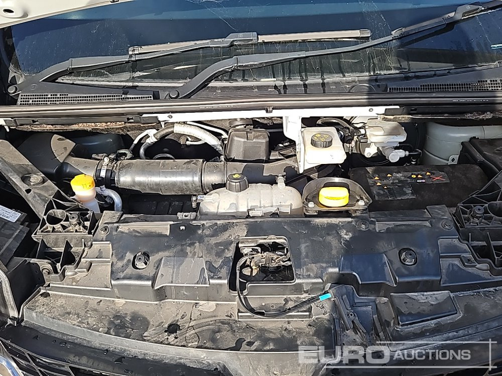 Small van 2019 Renault Traffic Business +: picture 16