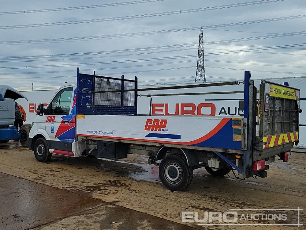 2019 Volkswagen Crafter CR35 - Open body delivery van: picture 3 2019 Volkswagen Crafter CR35 - Open body delivery van: picture 3