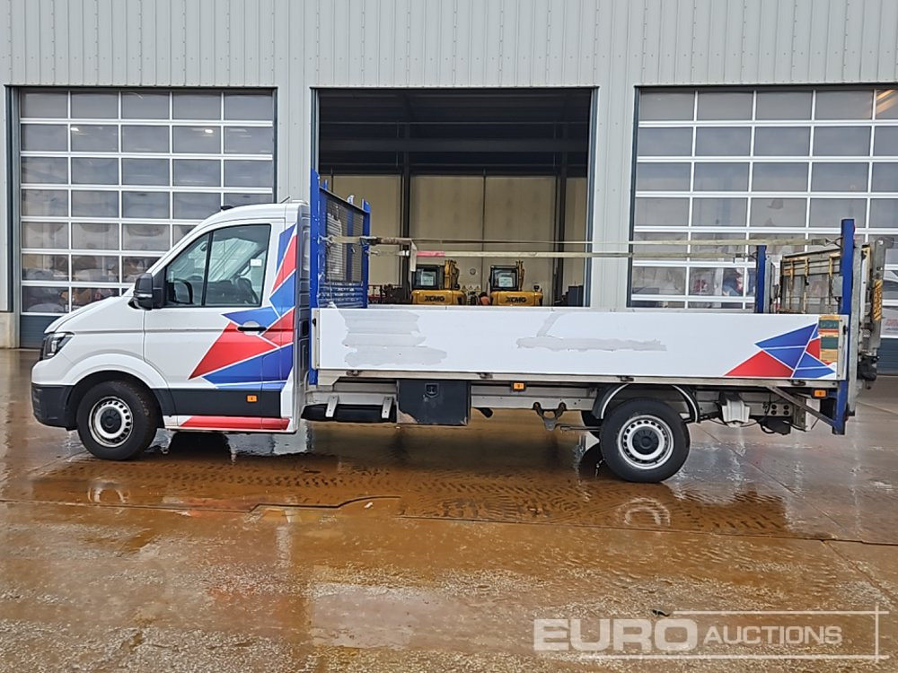 2019 Volkswagen Crafter CR35 - Open body delivery van: picture 2 2019 Volkswagen Crafter CR35 - Open body delivery van: picture 2