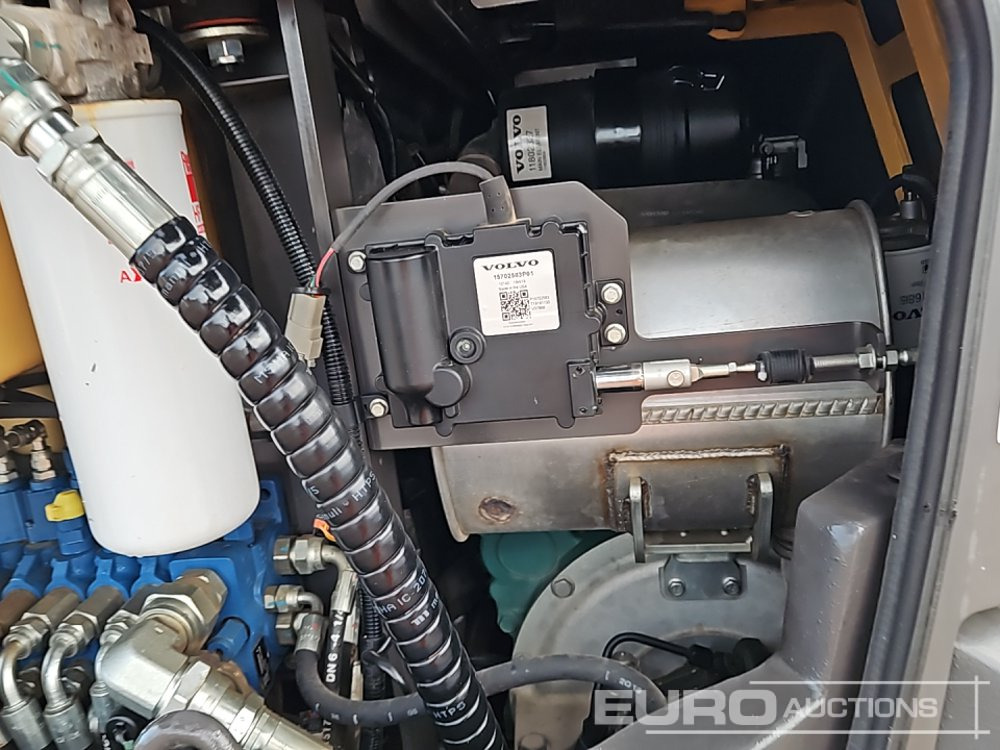 Mini excavator 2019 Volvo ECR50D: picture 30