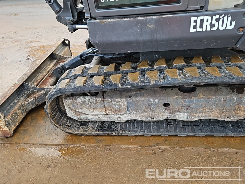 Mini excavator 2019 Volvo ECR50D: picture 10