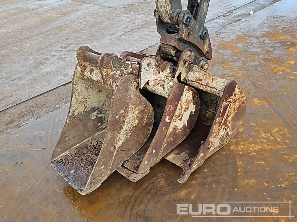 Mini excavator 2019 Volvo ECR50D: picture 20
