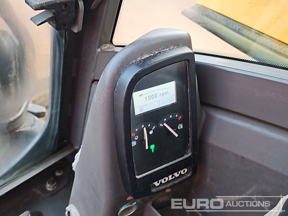 Mini excavator 2019 Volvo ECR50D: picture 44