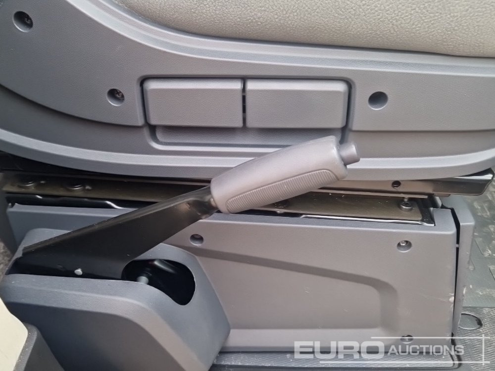 Campervan 2020 Peugeot Boxer 335: picture 17