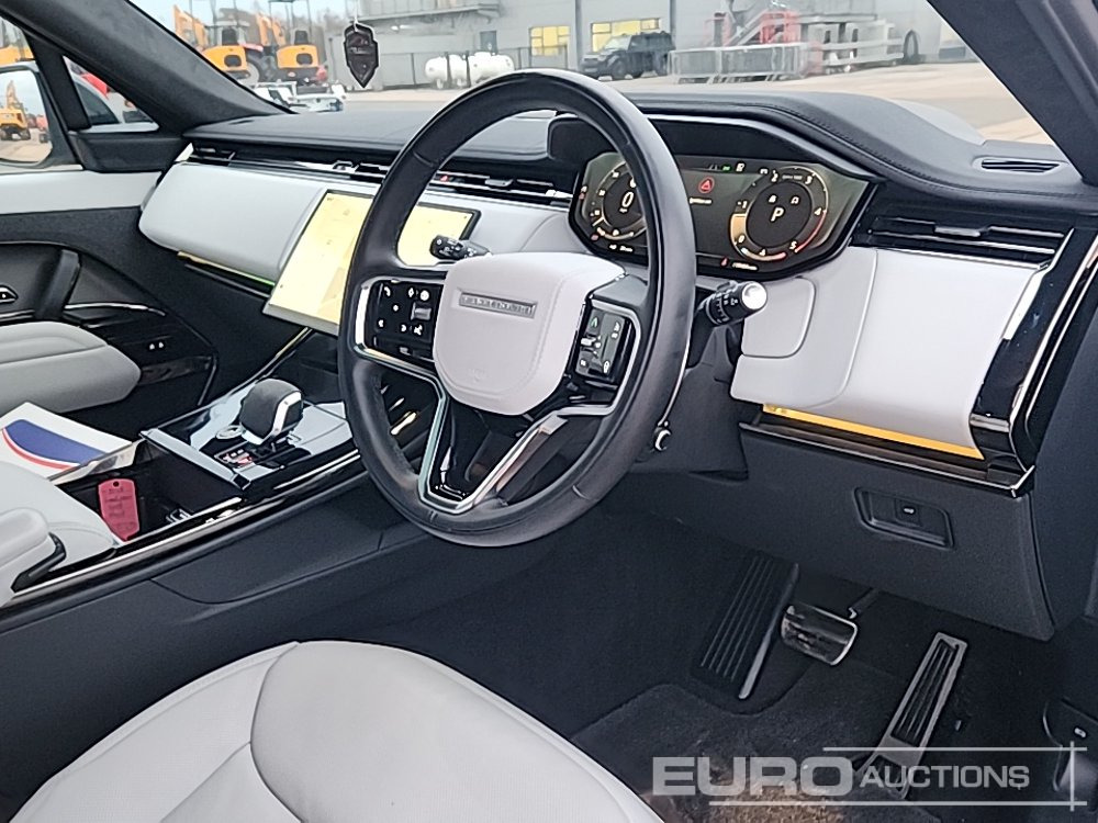 SUV 2025 Range Rover Sport: picture 14