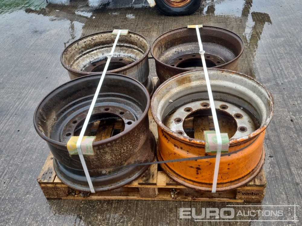 22" Rim (4 of) - Tire: picture 4 22" Rim (4 of) - Tire: picture 4