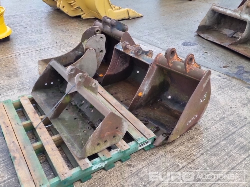 42" Ditching, 24", 24", 20", 12" Digging Bucket 35-40mm Pin to suit Mini Excavator - Bucket: picture 1 42" Ditching, 24", 24", 20", 12" Digging Bucket 35-40mm Pin to suit Mini Excavator - Bucket: picture 1