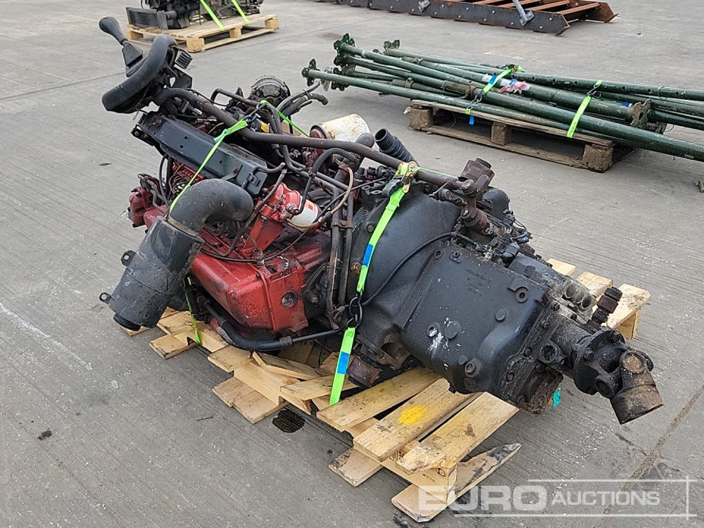 6 Cylinder Engine, Gearbox - Engine: picture 3 6 Cylinder Engine, Gearbox - Engine: picture 3