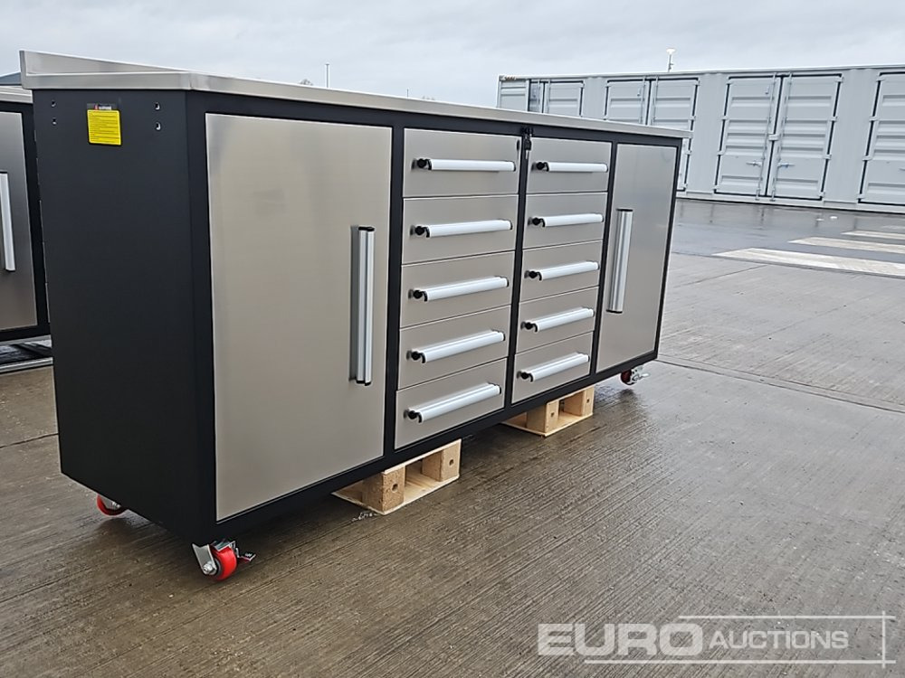 7' Stainless Steel Toolbox, 10 Drawers - Construction equipment: picture 1 7' Stainless Steel Toolbox, 10 Drawers - Construction equipment: picture 1