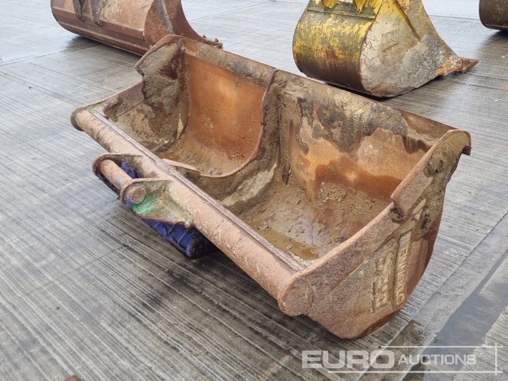 72" Ditching Bucket 65mm Pin to suit 13 Ton Excavator - Bucket: picture 5 72" Ditching Bucket 65mm Pin to suit 13 Ton Excavator - Bucket: picture 5