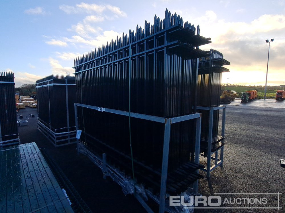 Unused 2025 SKLP 10x7' Fencing Panels (20 of) & Posts - Agricultural machinery: picture 2 Unused 2025 SKLP 10x7' Fencing Panels (20 of) & Posts - Agricultural machinery: picture 2