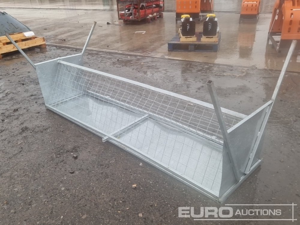 Unused 8' Free Standing Hay Rack - Agricultural machinery: picture 3 Unused 8' Free Standing Hay Rack - Agricultural machinery: picture 3