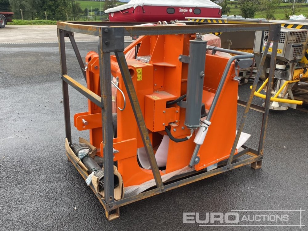 Unused PTO Driven Wood Chipper to suit 3 Point Linkage - Agricultural machinery: picture 1 Unused PTO Driven Wood Chipper to suit 3 Point Linkage - Agricultural machinery: picture 1