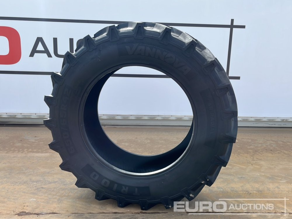Unused Vannova 650/65R42-170 R1W Tyre (2 of) - Agricultural machinery: picture 2 Unused Vannova 650/65R42-170 R1W Tyre (2 of) - Agricultural machinery: picture 2