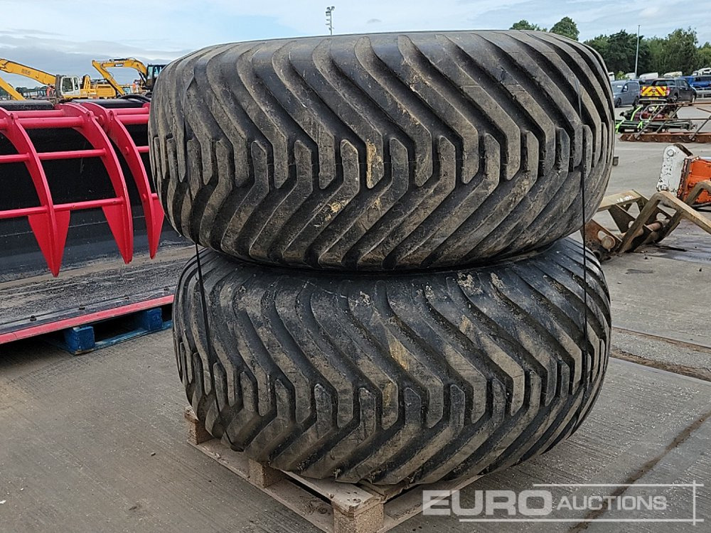 Alliance 650/60-30.5 Tyre & Rim (2 of) - Tire: picture 2 Alliance 650/60-30.5 Tyre & Rim (2 of) - Tire: picture 2