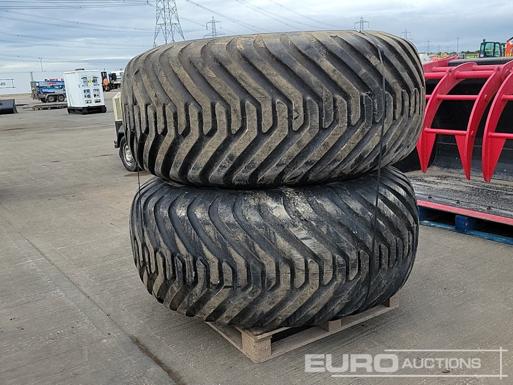 Alliance 650/60-30.5 Tyre & Rim (2 of) - Tire: picture 3 Alliance 650/60-30.5 Tyre & Rim (2 of) - Tire: picture 3