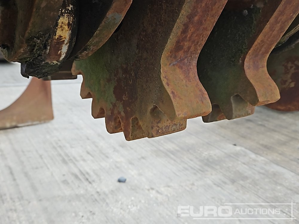 Attachment for Excavator Manual Log Grab to suit Crane: picture 16