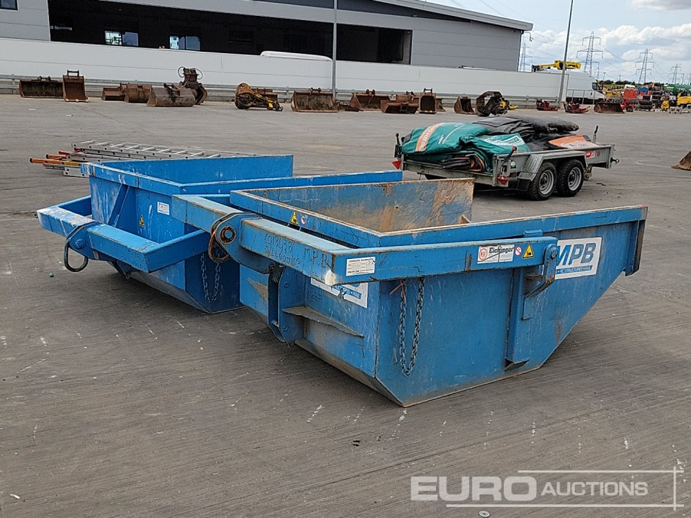 Boat Skip to suit Crane (2 of) - Tipping skip: picture 5 Boat Skip to suit Crane (2 of) - Tipping skip: picture 5