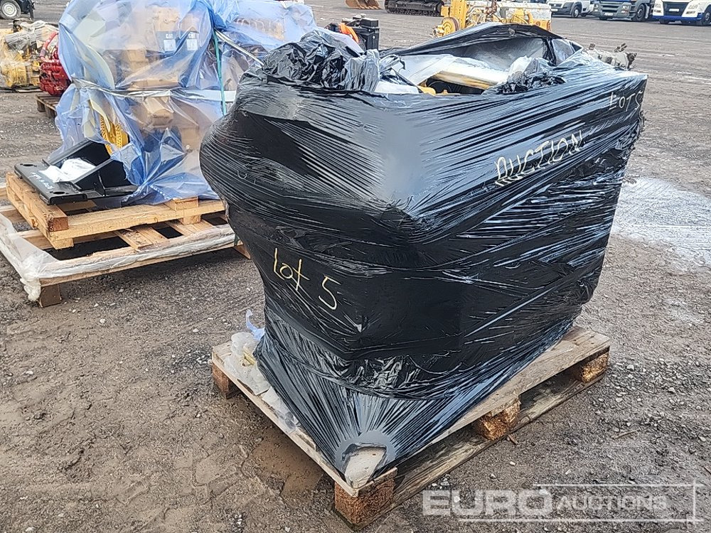 CAT C4.4 6 Cylinder Diesel Engine - Engine: picture 1 CAT C4.4 6 Cylinder Diesel Engine - Engine: picture 1