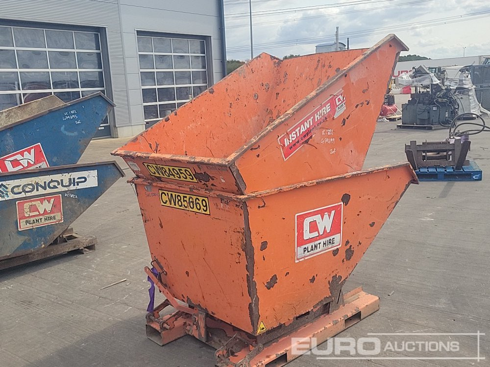 Conquip Tipping Skip to suit Forklift (2 of) - Tipping skip: picture 5 Conquip Tipping Skip to suit Forklift (2 of) - Tipping skip: picture 5
