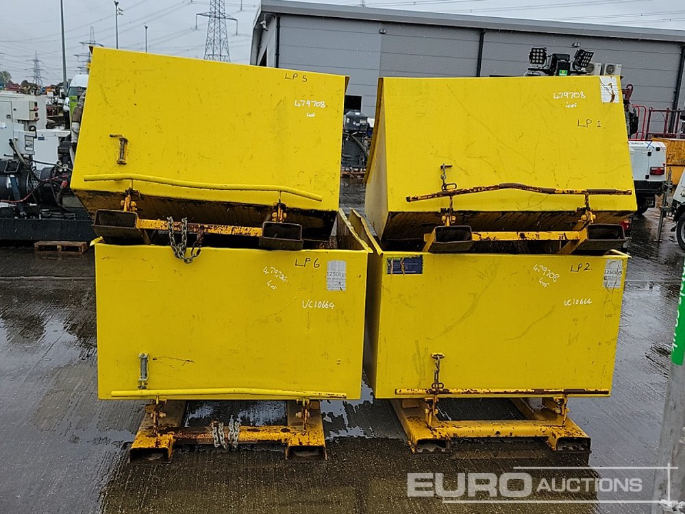 Contact Tipping Skips to suit Forklift (4 of) - Tipping skip: picture 4 Contact Tipping Skips to suit Forklift (4 of) - Tipping skip: picture 4