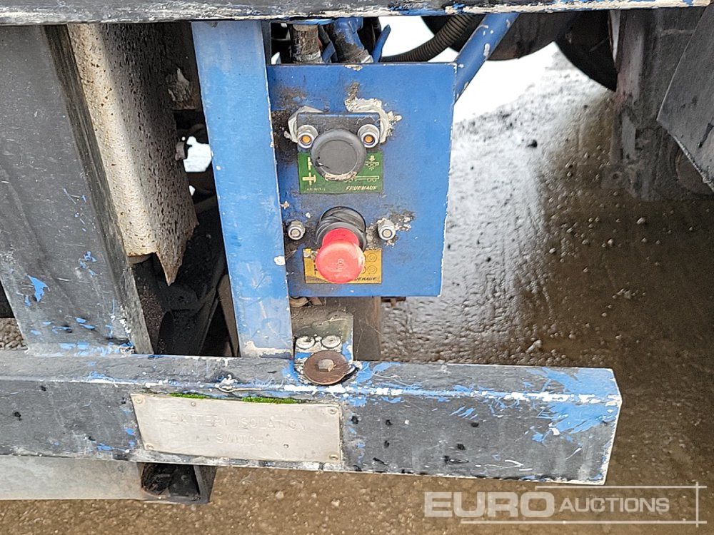 Tanker semi-trailer Crane Freuhauf Tri Axle Tanker Trailer: picture 33