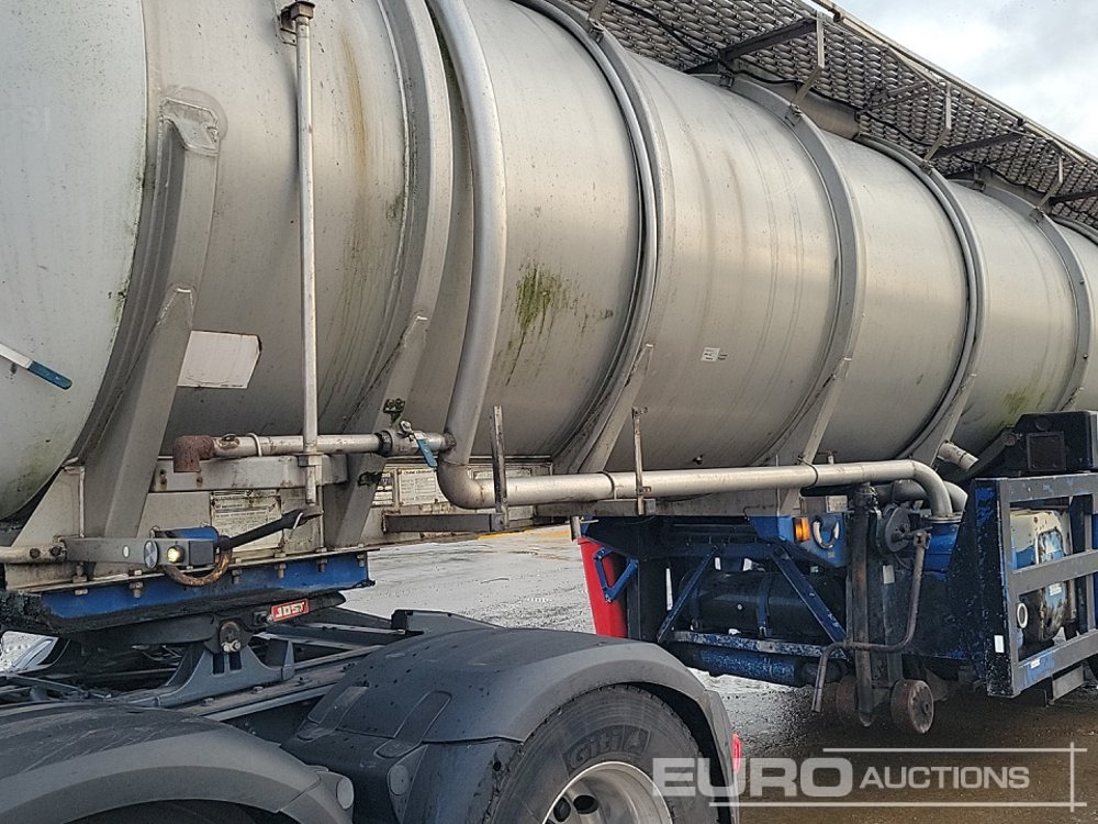 Tanker semi-trailer Crane Freuhauf Tri Axle Tanker Trailer: picture 38