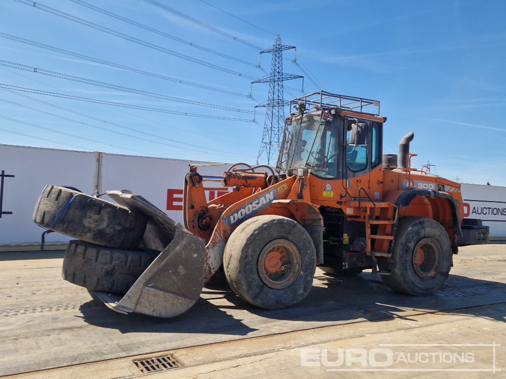 Hitachi EG40R - Tracked dumper: picture 1 Hitachi EG40R - Tracked dumper: picture 1