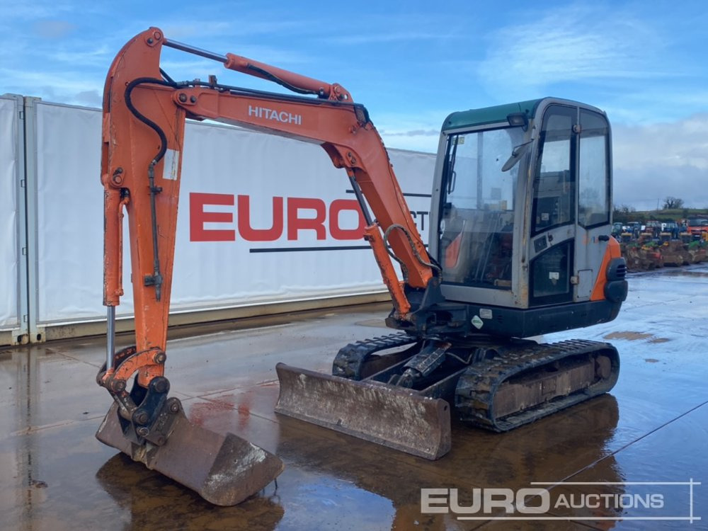 Hitachi ZX30 - Mini excavator: picture 1 Hitachi ZX30 - Mini excavator: picture 1