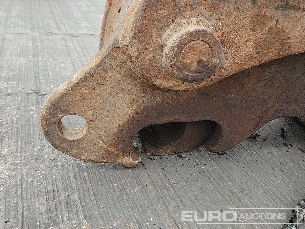 Quick coupler Hydraulic Quick Hitch 65mm Pin to 13 Ton Excavator: picture 9