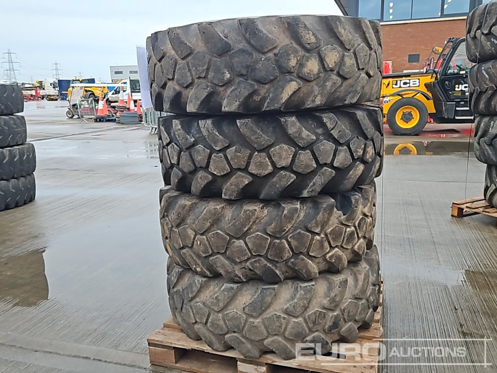 JCB 15.5-25 Tyre (4 of) - Tire: picture 2 JCB 15.5-25 Tyre (4 of) - Tire: picture 2