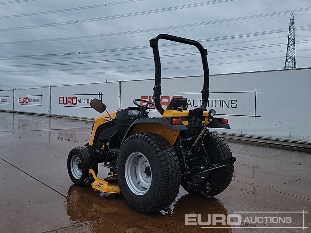 JCB 335HST - Compact tractor: picture 3 JCB 335HST - Compact tractor: picture 3