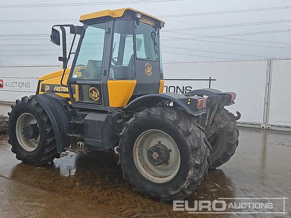 JCB Fastrac 1135 4WD Tractor, Front & Rear Suspension, 3 Spool Valves, Air Brakes - Farm tractor: picture 3 JCB Fastrac 1135 4WD Tractor, Front & Rear Suspension, 3 Spool Valves, Air Brakes - Farm tractor: picture 3